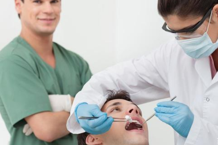 口腔医学技术和口腔医学的区别——石家庄白求恩医学院