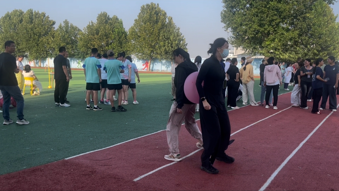 嗨翻天！我校教职员工趣味运动会欢乐来袭——石家庄白求恩医学院